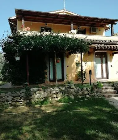 Farm stay La Casa Di Gelsomino Massa Martana