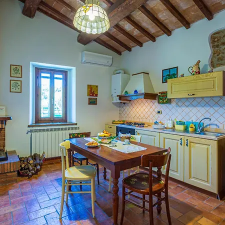 La Casa Di Gelsomino Масса-Мартана