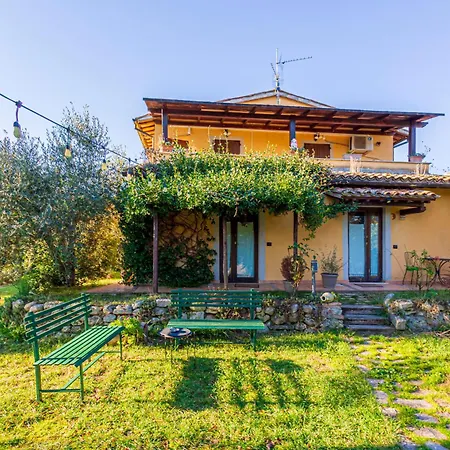 La Casa Di Gelsomino Alloggio per agriturismo *